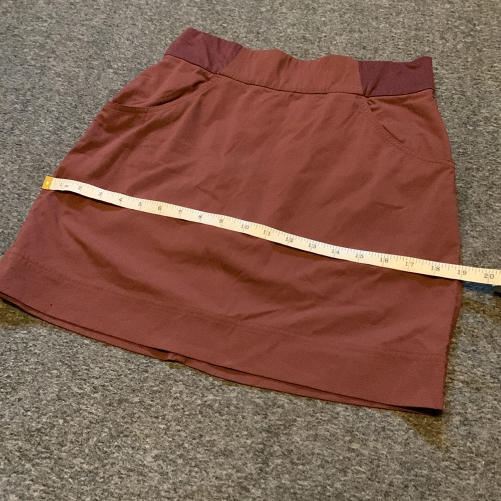 Columbia Maroon Sports Skirt - Picture 9 of 10
